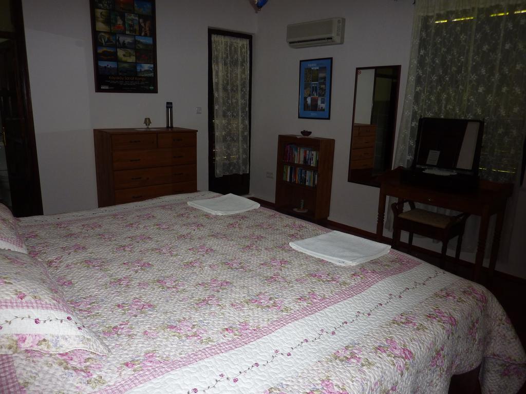 Hotel Misafir Evi Kayakoy Esterno foto